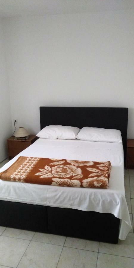 Apartman Pave & Ilija Jr Lopar Exterior photo